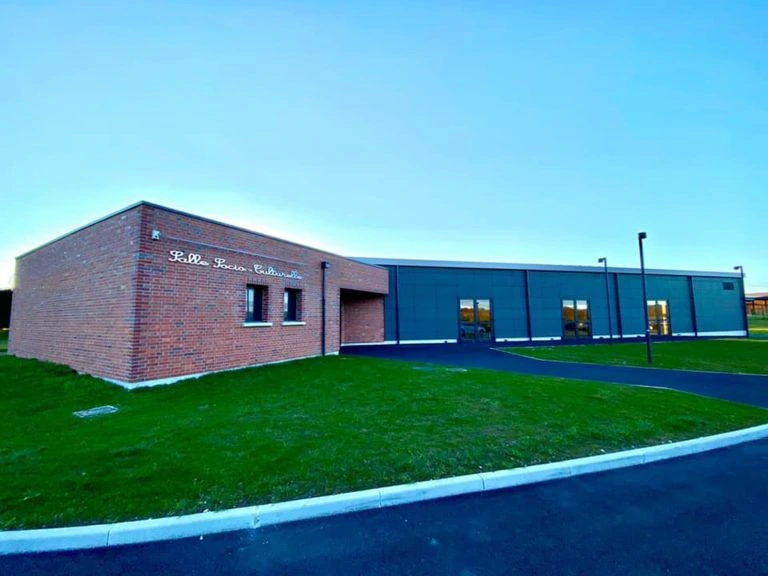 Extérieur de la salle